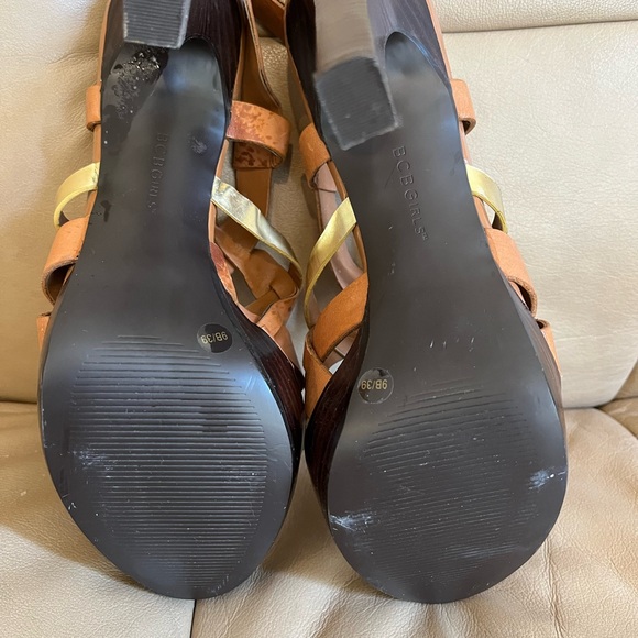 BCB  Girls Gold/Brown Leather Platform Heels Size 39 Stiletto - Picture 4 of 5